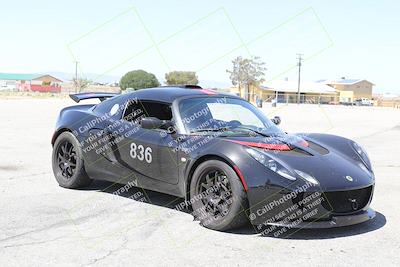 media/May-18-2022-Open Track Racing (Wed) [[f96b7d3cf4]]/Around the Pits/